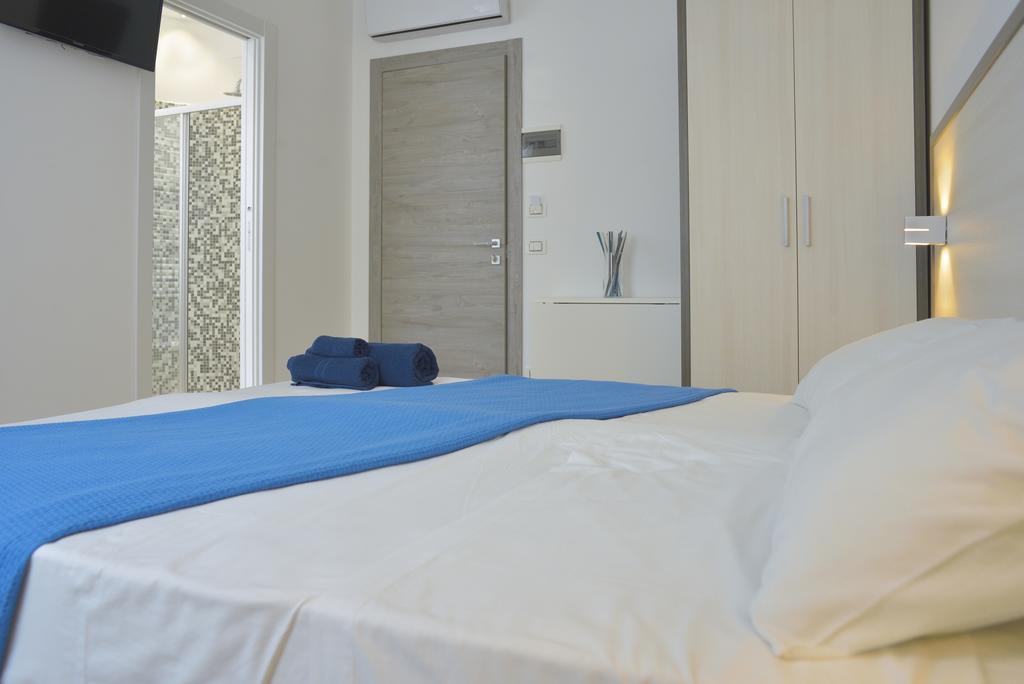 Double Room Kitchenette,382600666:JPEG